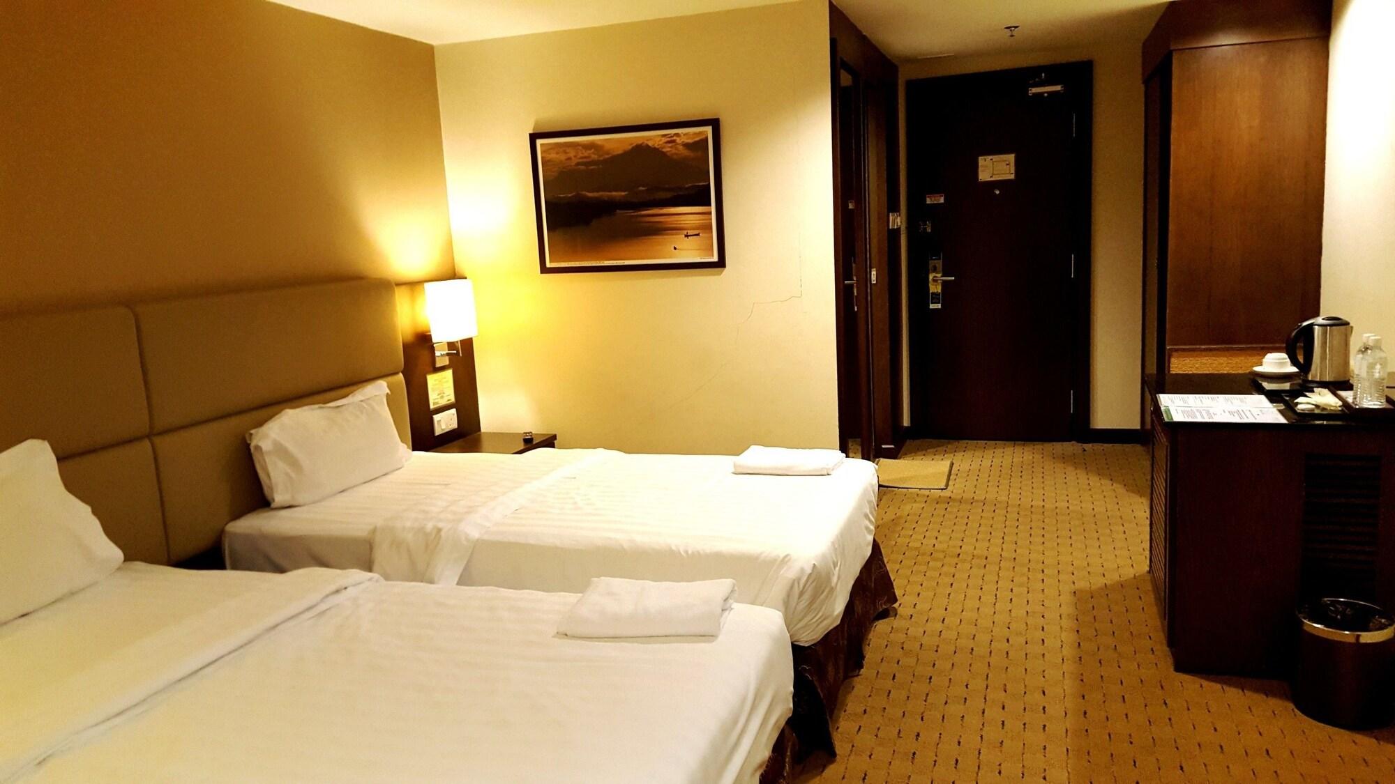 Lintas View Hotel Kota Kinabalu Exteriör bild
