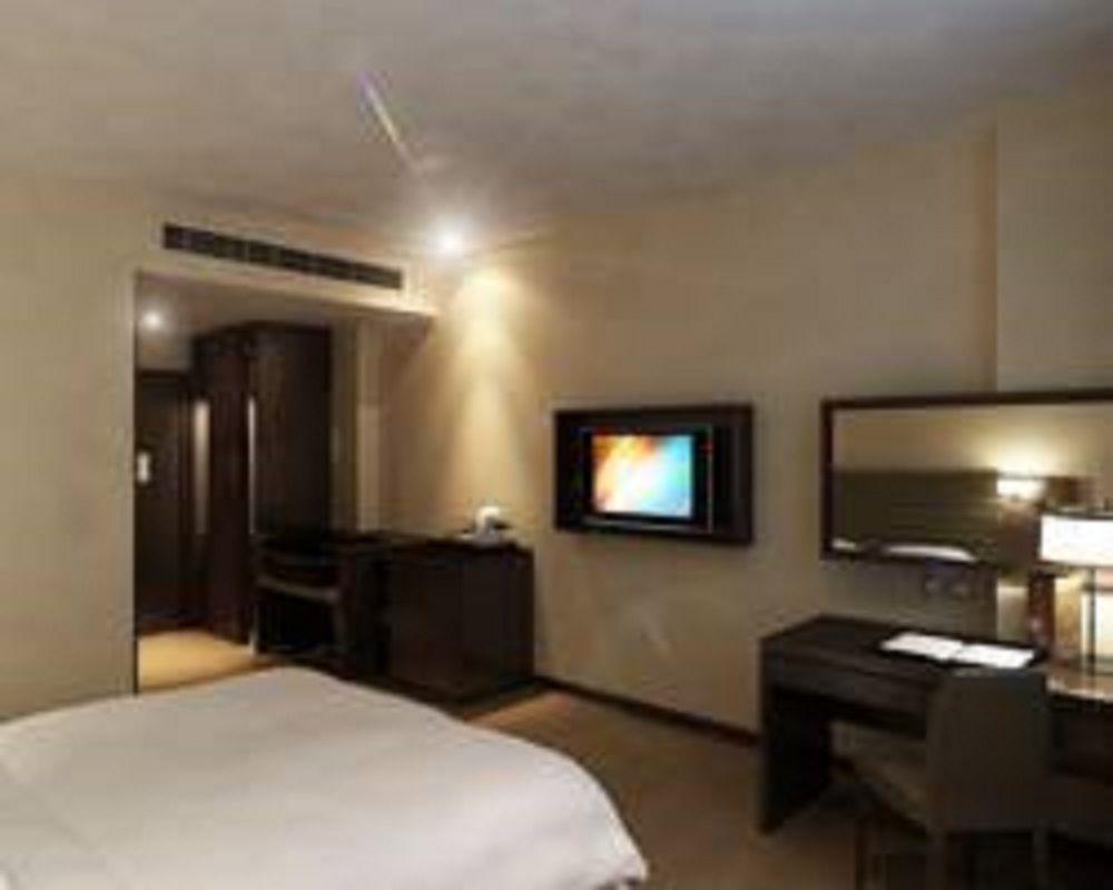 Lintas View Hotel Kota Kinabalu Exteriör bild