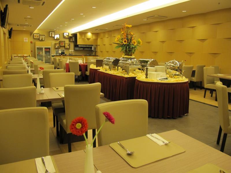 Lintas View Hotel Kota Kinabalu Exteriör bild